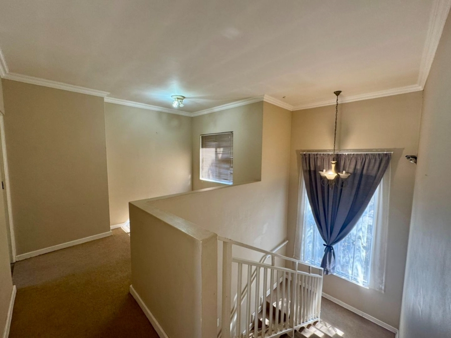 4 Bedroom Property for Sale in Caribbean Beach Club North West